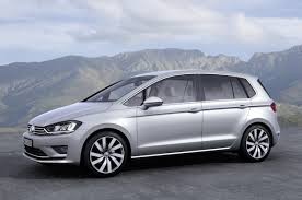 Volkswagen Golf Sportsvan Concept previews a successor to the Golf Plus